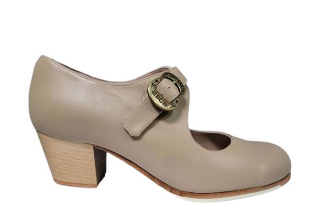 ベゴニャ・セルベラのフラメンコシューズモデルタブラス | FlamencoExport